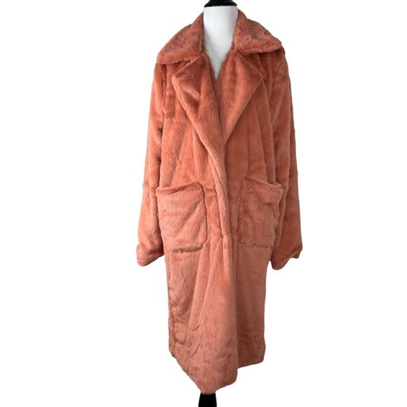 4SI3NNA Hallie Faux Fur Coat in Peach NWOT Small - Picture 4 of 12